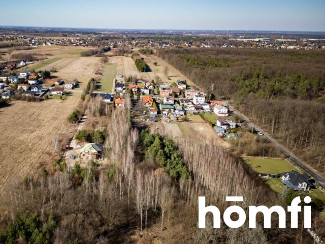 Klimatyczny dom z ciekawym ogrodem i laskiem - Dom - Sprzedaż - Radomski, Zakrzew / Janiszew