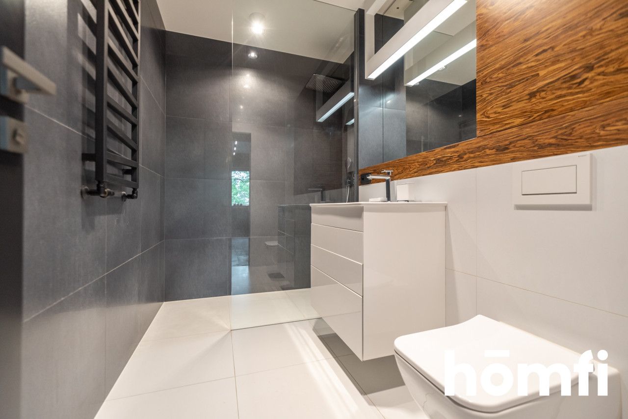 Wyjątkowo przestronny apartament z 3 pokojami i garażem - Mieszkanie - Wynajem - Radom, Zamłynie