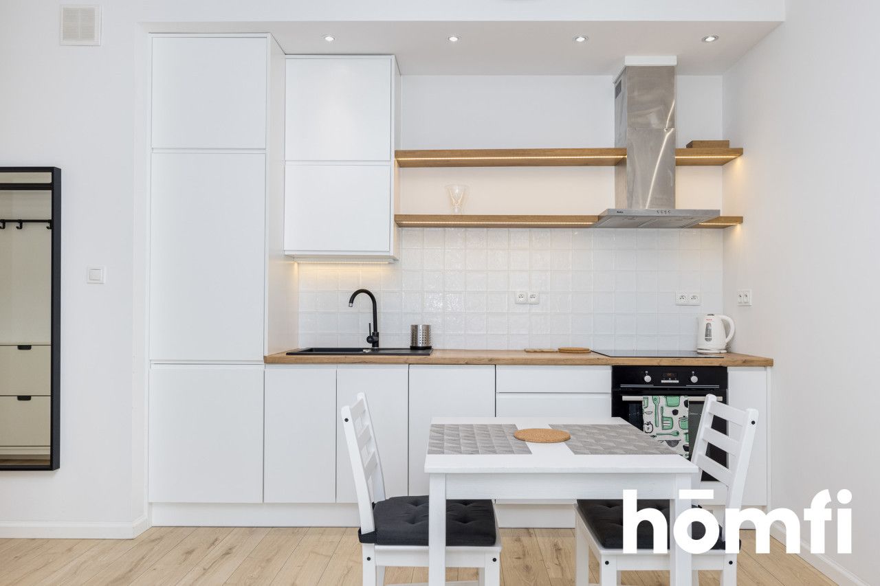 TWO-ROOM APARTMENT WITH PARKING IN WILANÓW - Квартира - Оренда - Warszawa, Wilanów