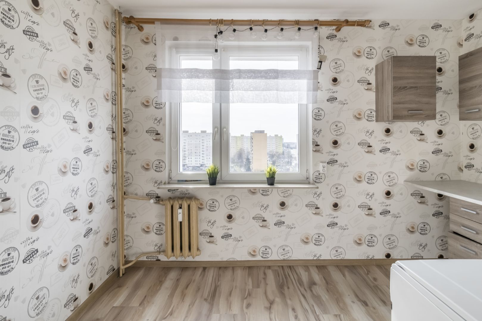 Kawalerka z widokiem na panoramę miasta - Mieszkanie - Sprzedaż - Radom, Ustronie