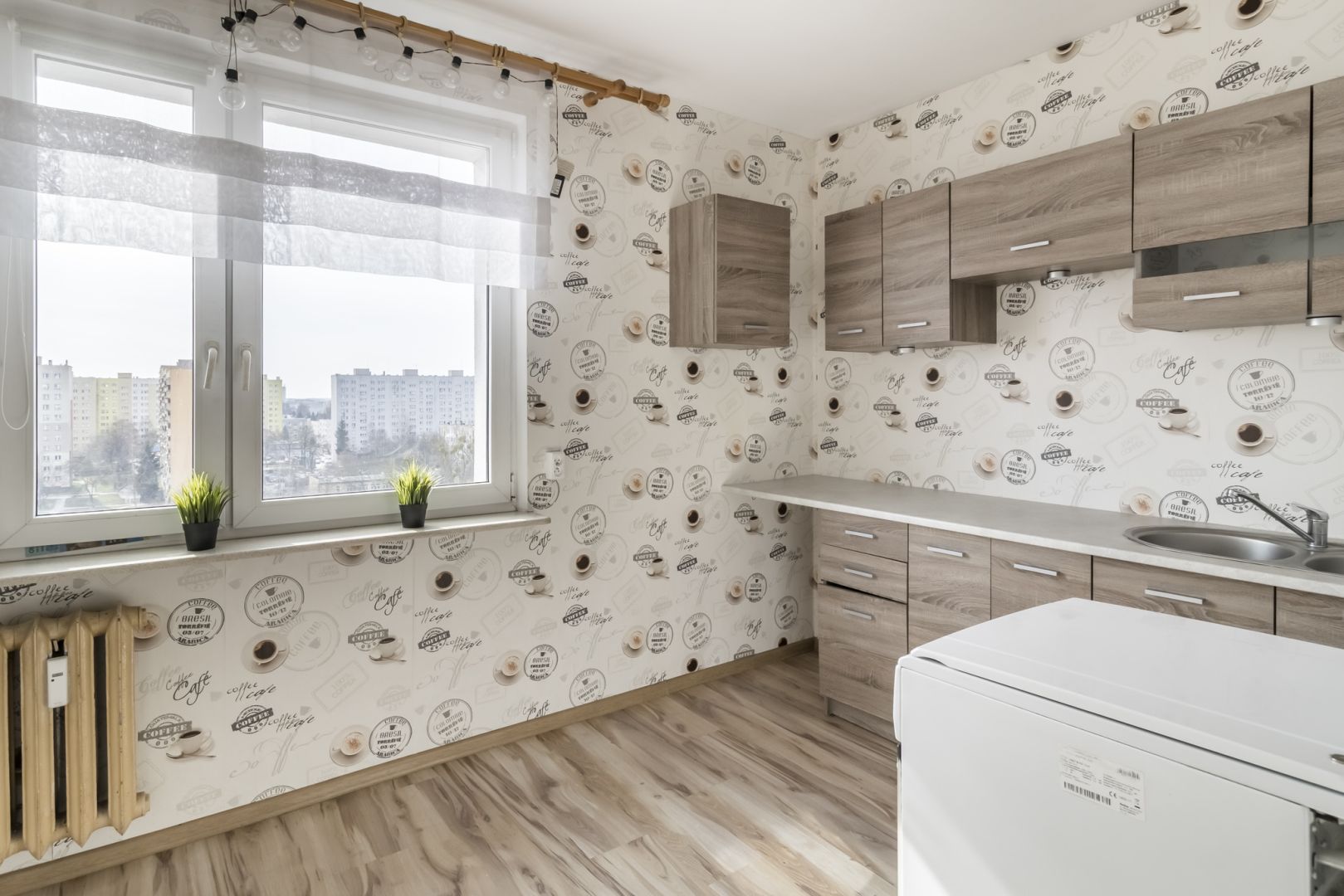 Kawalerka z widokiem na panoramę miasta - Mieszkanie - Sprzedaż - Radom, Ustronie