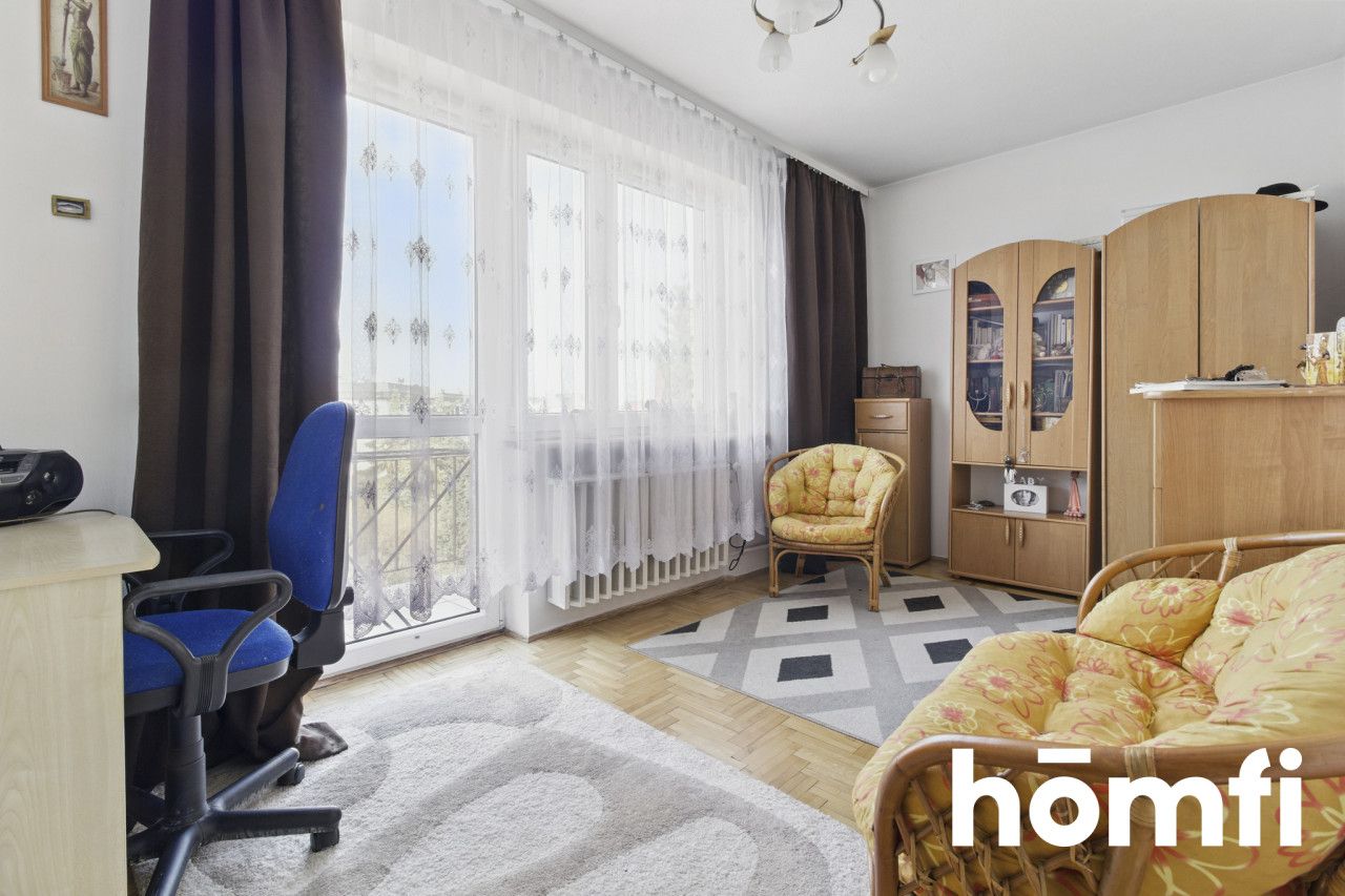 Spacious house in a great location - Дім - Продаж - Kielce, Bukówka