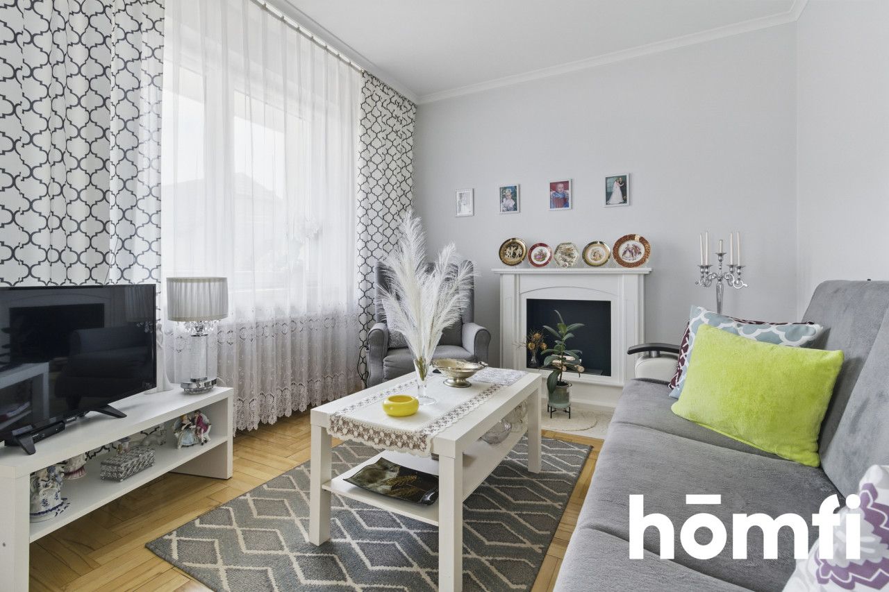 Spacious house in a great location - Дім - Продаж - Kielce, Bukówka
