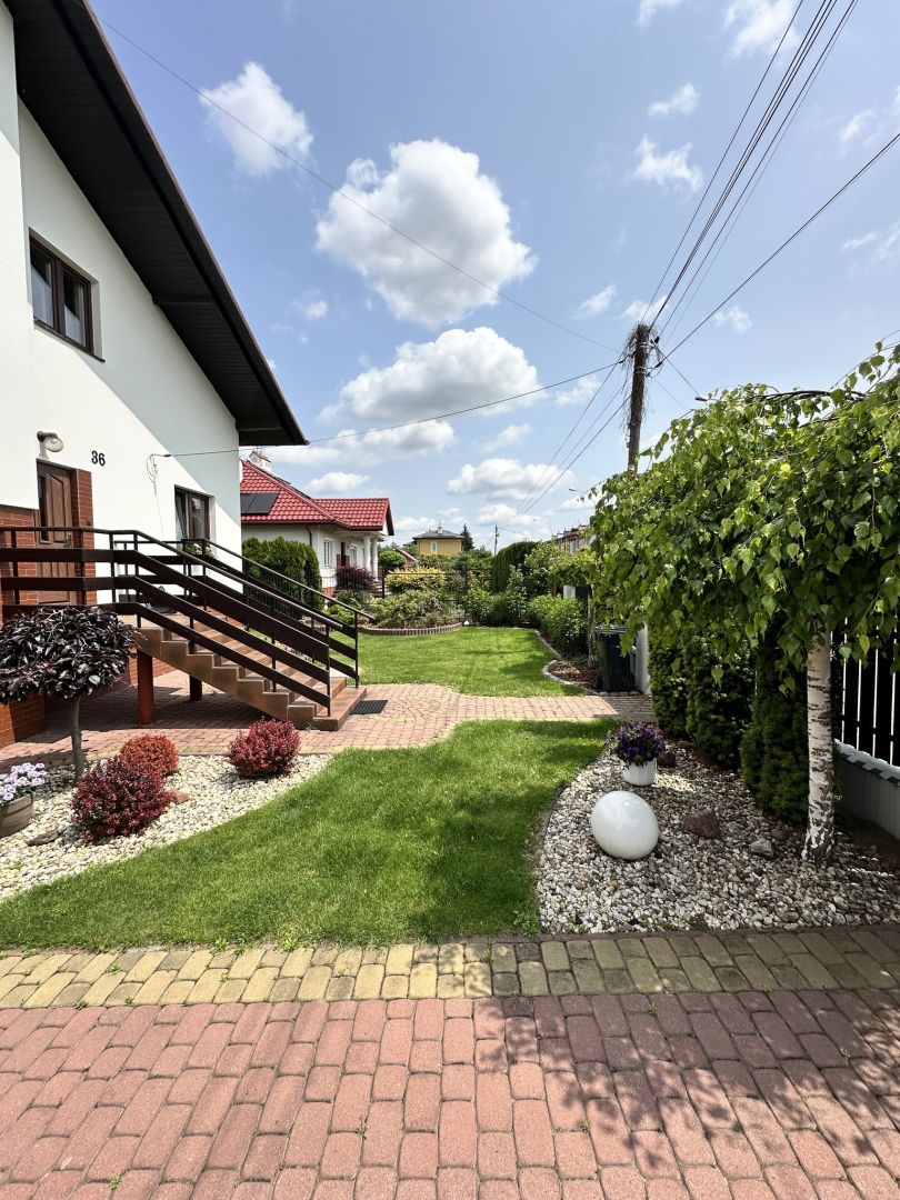 Wyjątkowy dom na sprzedaż – Jarosław - Dom - Sprzedaż - Jarosławski, Jarosław