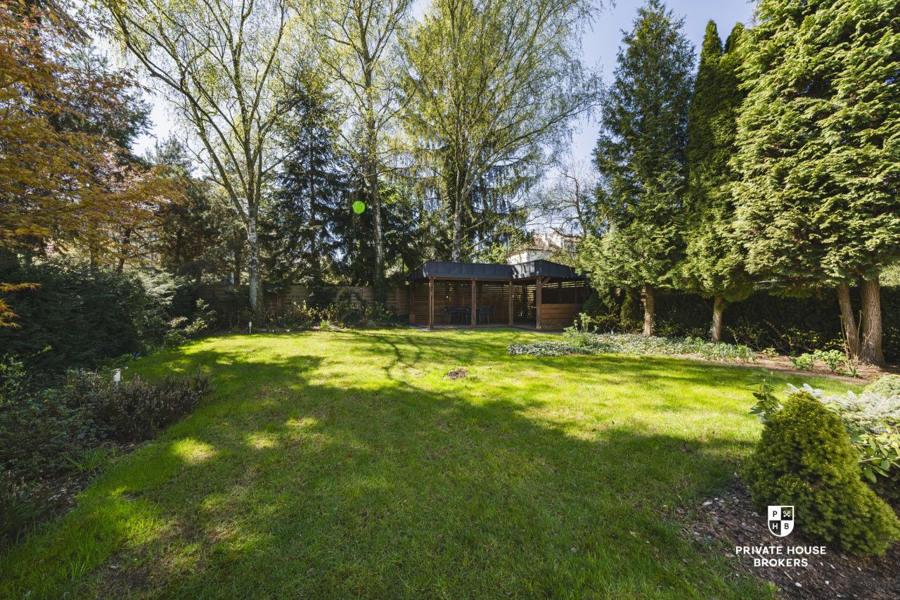 Unique, modern classic city villa for sale - perfect location near city center - Osiedle Oficerskie area - Будинок - Продаж - Kraków, Śródmieście