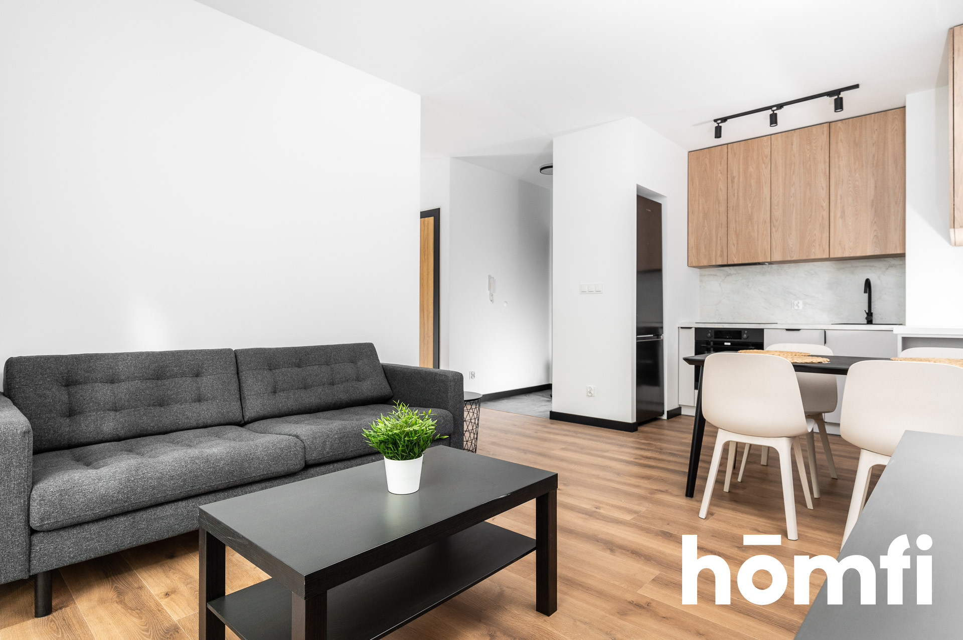 BRIGHT 3-ROOM APARTMENT | WARDROBE | AIR CONDITIONING | BALCONY | UNDERGROUND PARKING | STORAGE ROOM | PRANDOTY STR. CLOSE TO THE CENTER - Apartment - Rent - Kraków, Śródmieście