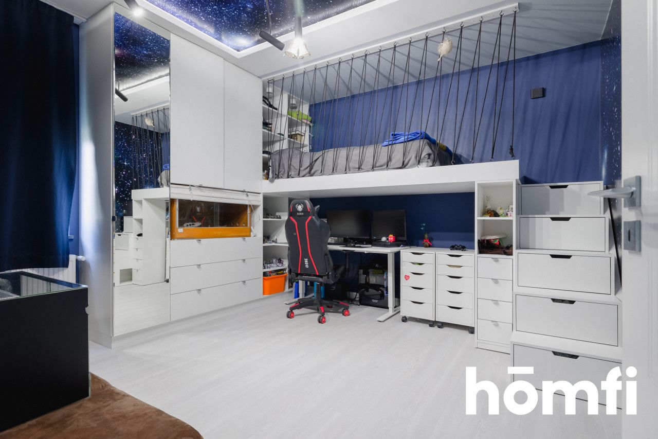 Poniemiecki dom 390m2 + dwie działki budowlane na Brochowie - Дім - Продаж - Wrocław, Krzyki / Brochów