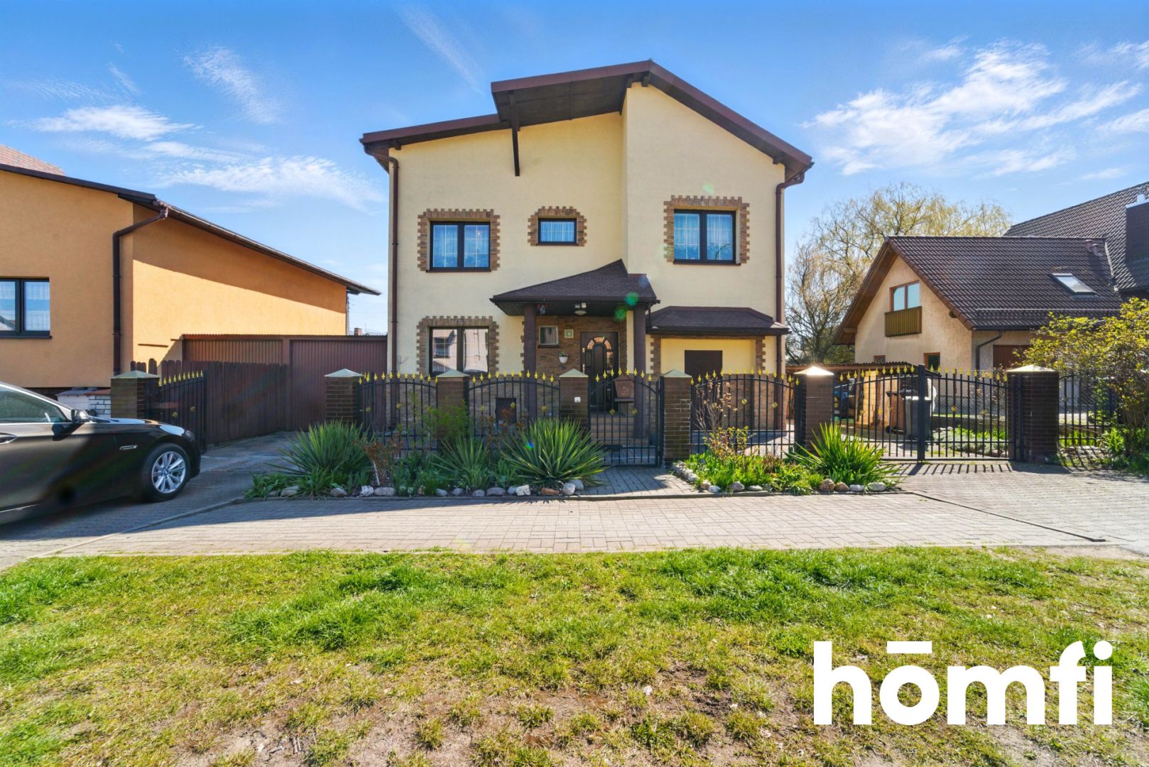 Detached House with Garden for Sale in Mikołów - House - Sale - Mikołowski, Mikołów