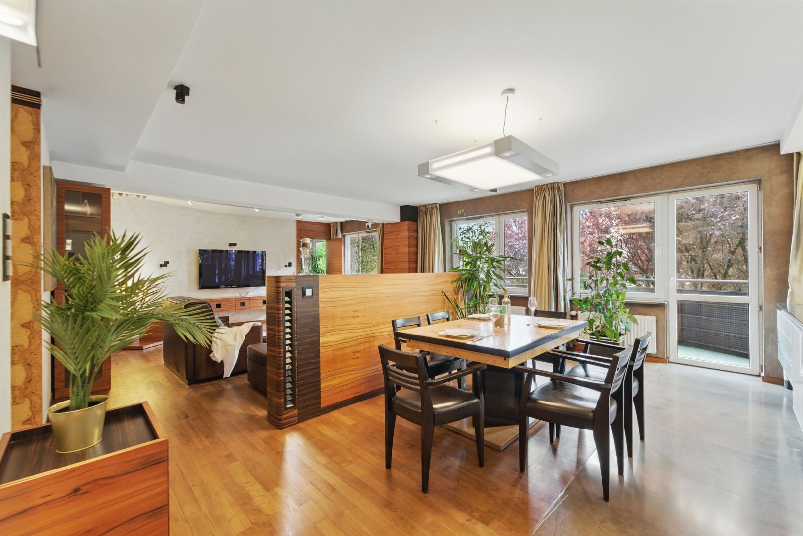 Luksusowy apartament 109 m² z wyjątkowym designem i balkonem – gotowy do zamieszkania - Mieszkanie - Sprzedaż - Dąbrowa Górnicza, Centrum