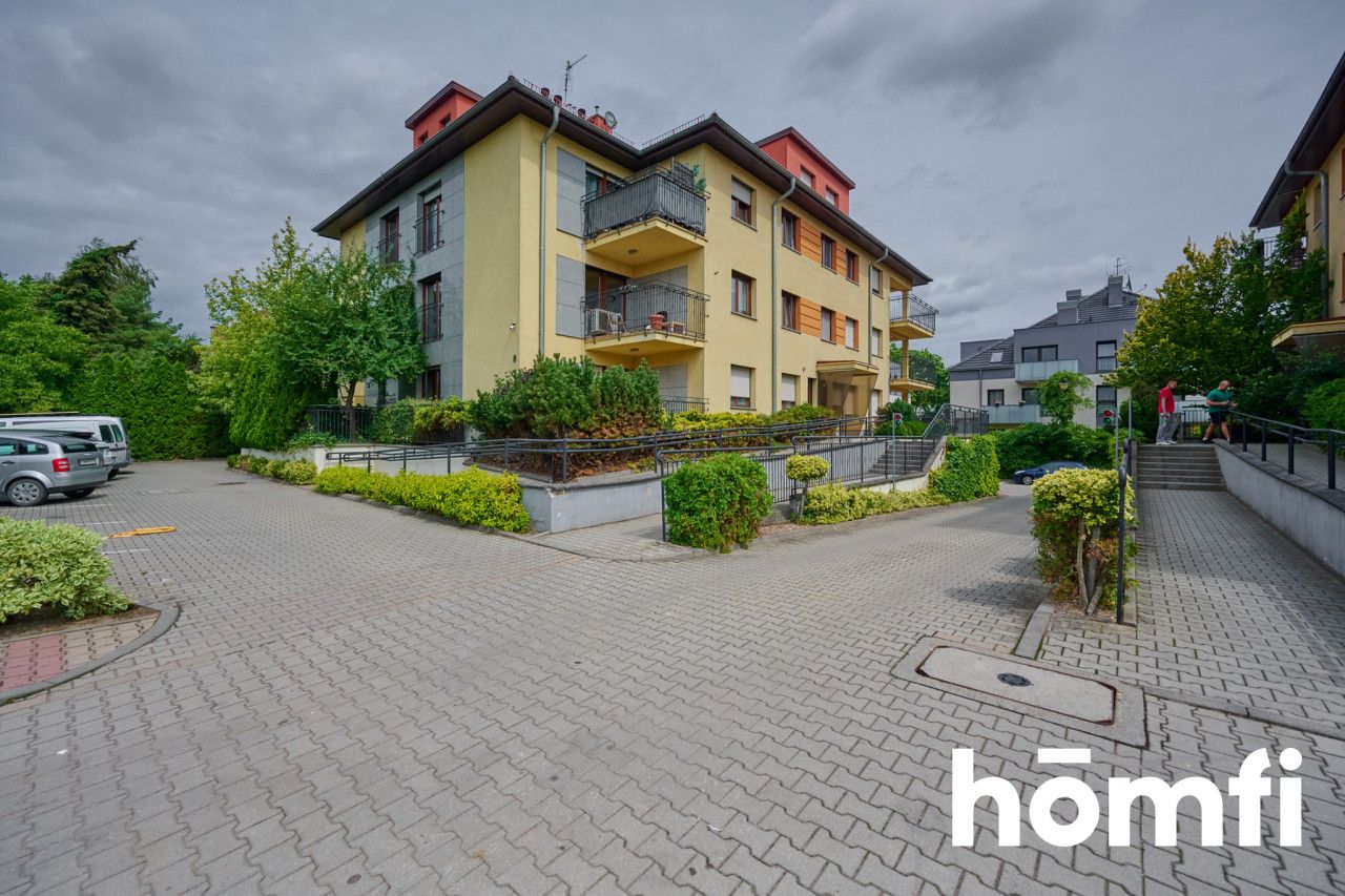 Grota Roweckiego / zamykany garaż, wydzielona sypialnia - Apartment - Rent - Wrocław, Krzyki / Wojszyce