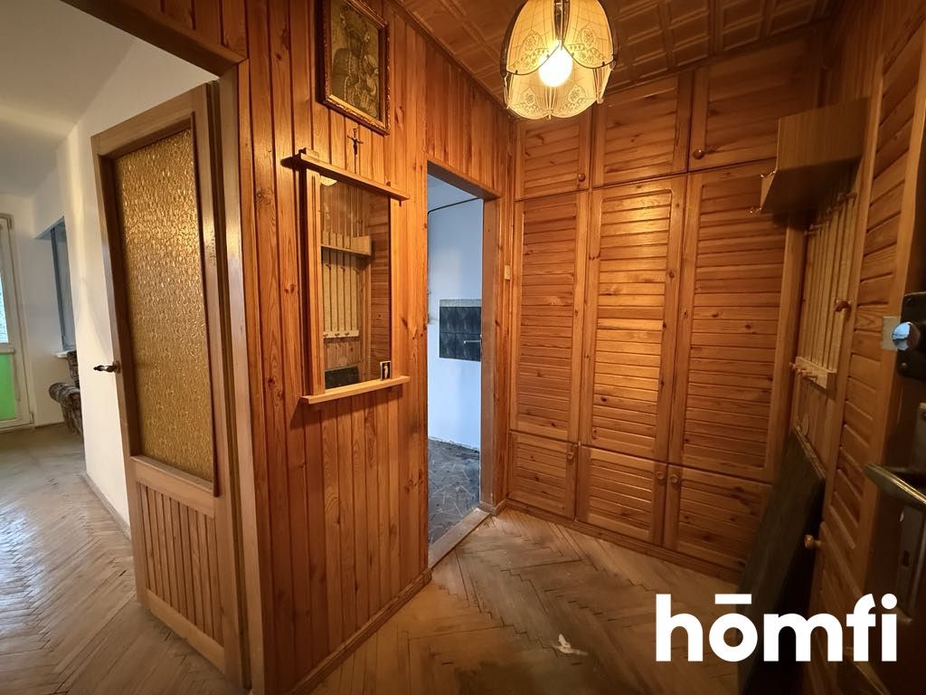 Studio apartment for renovation with potential - Apartment - Sale - Radom, Os. XV-lecia