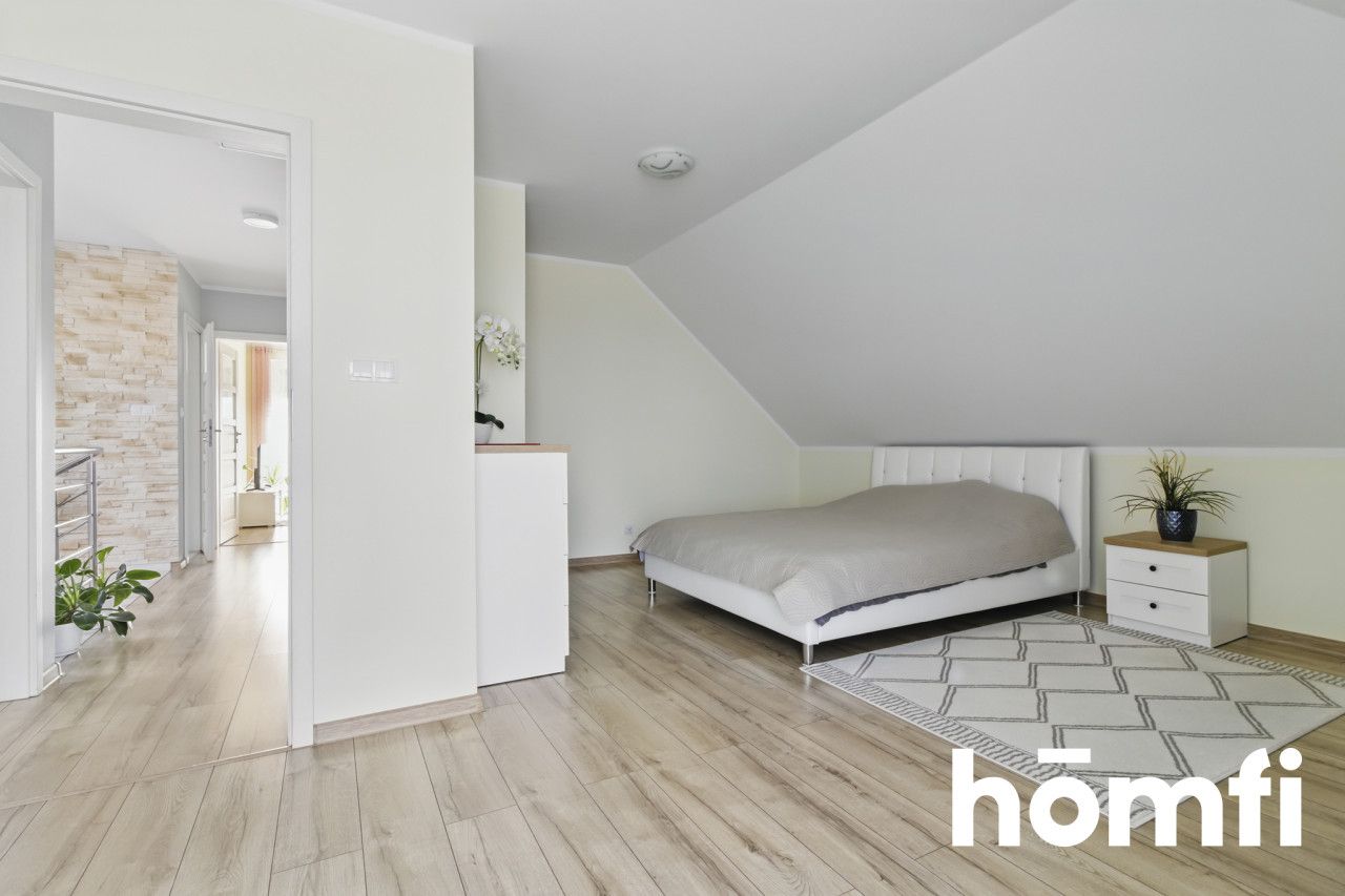 Nowy dom, wysoki standard, piękne otoczenie - Dom - Sprzedaż - Jędrzejowski, Małogoszcz / Mieronice