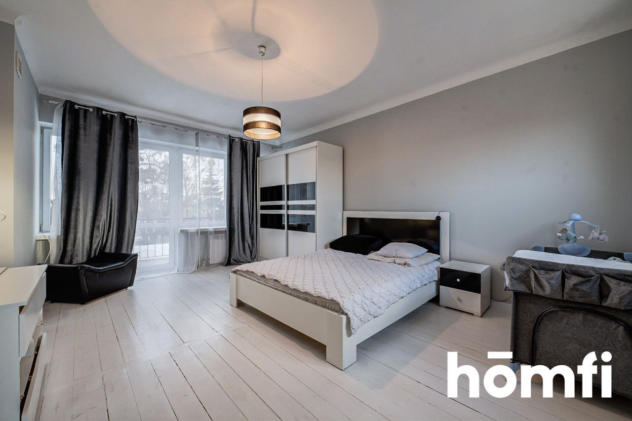 Dom bliźniak w centrum Kozienic - do zamieszkania - Dom - Sprzedaż - Kozienicki, Kozienice