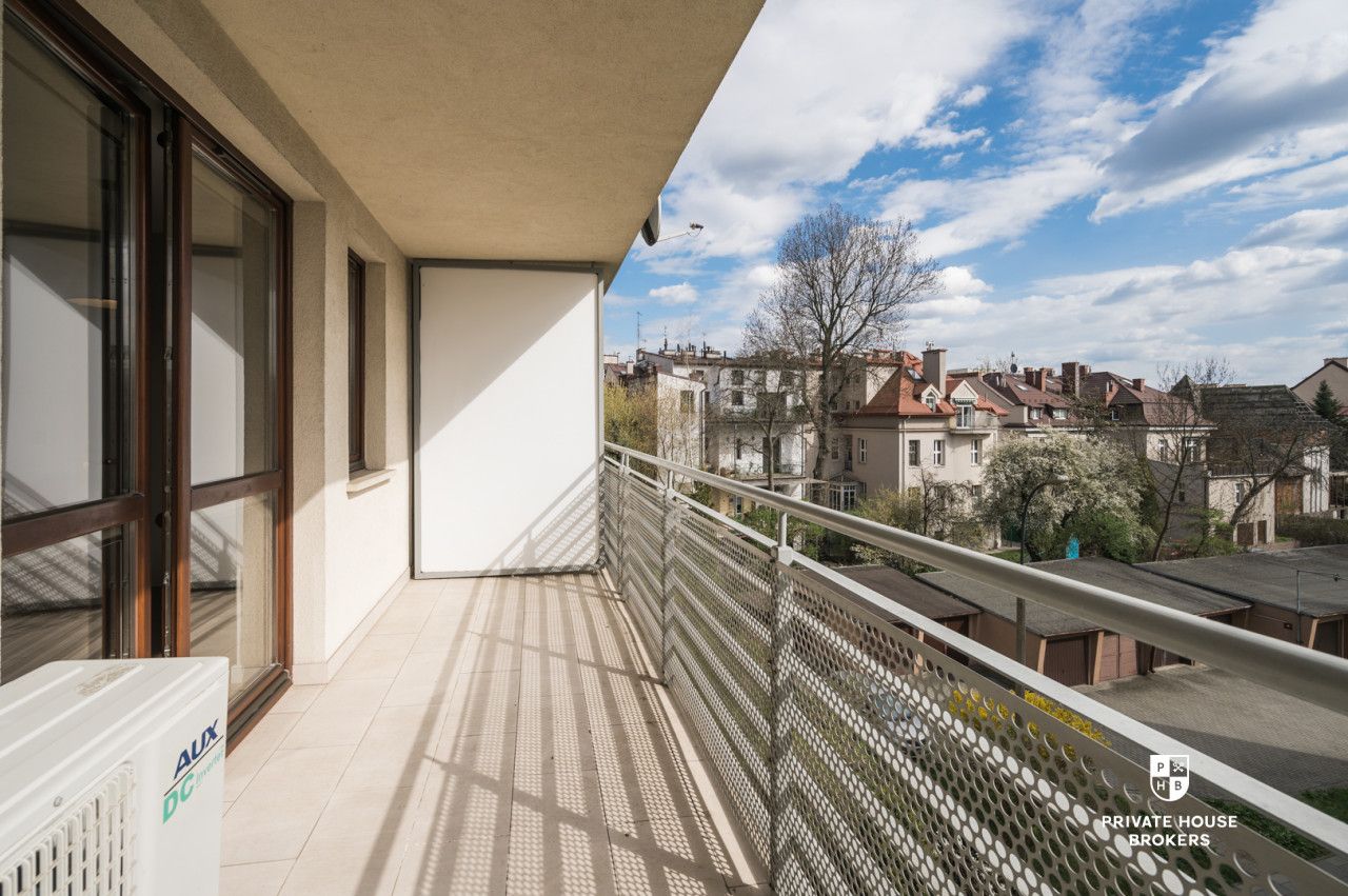Spacious apartment, on the Lea Street - Комерційне приміщення - Оренда - Kraków, Krowodrza