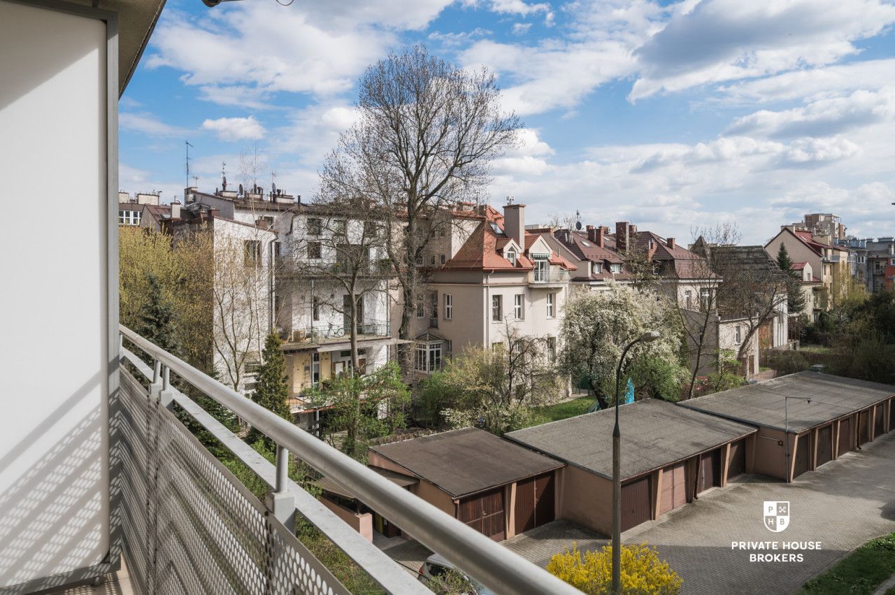 Spacious apartment, on the Lea Street - Комерційне приміщення - Оренда - Kraków, Krowodrza