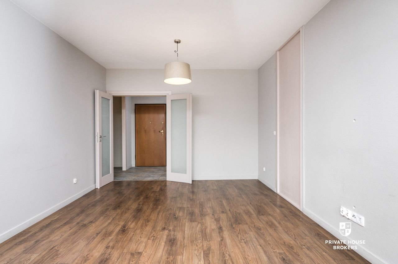 Spacious apartment, on the Lea Street - Комерційне приміщення - Оренда - Kraków, Krowodrza