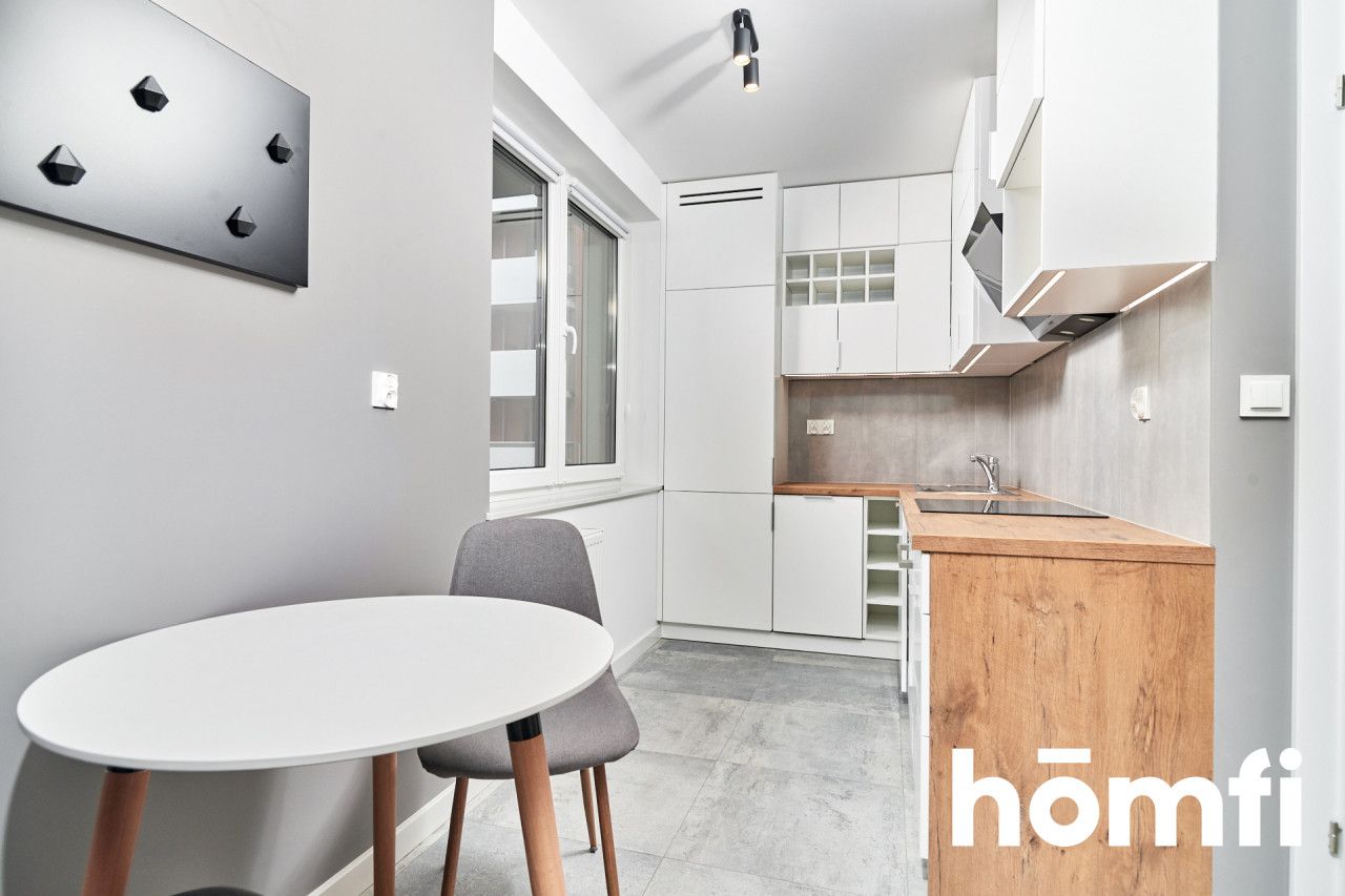 Modern studio with a balcony and garage - Legnicka Street - Apartment - Rent - Wrocław, Fabryczna