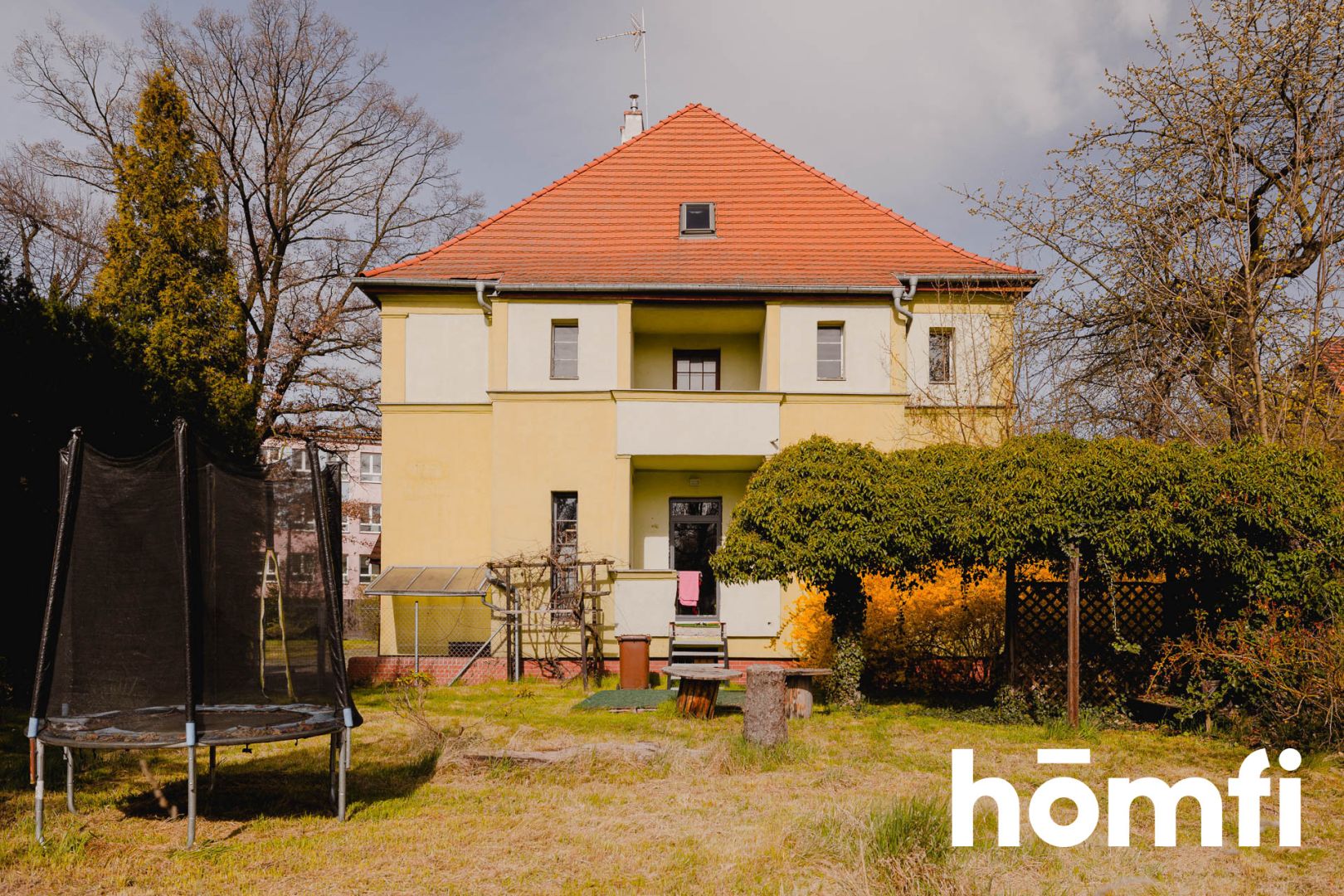 Poniemiecki dom 390m2 na działce 21ar na Brochowie - Dom - Sprzedaż - Wrocław, Krzyki / Brochów