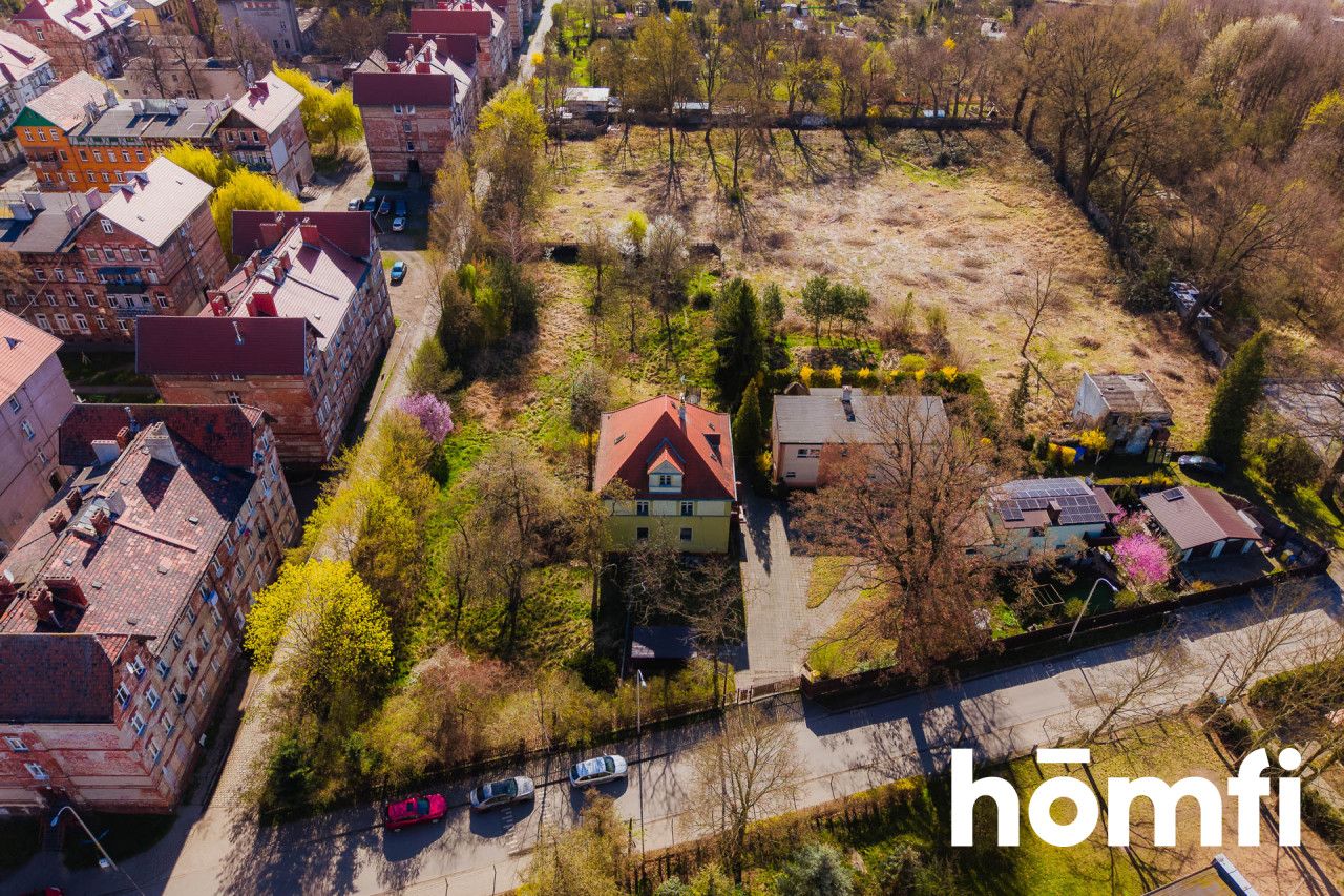 Poniemiecki dom 390m2 na działce 21ar na Brochowie - Dom - Sprzedaż - Wrocław, Krzyki / Brochów