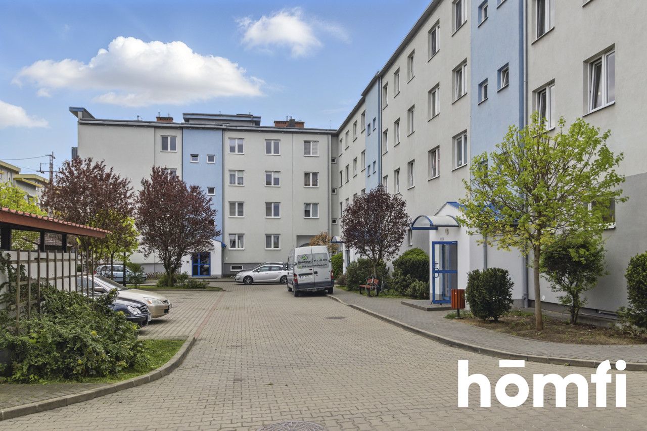 Kawalerka lub 2 pokoje na os. Etiuda - Mieszkanie - Sprzedaż - Radom, Gołębiów