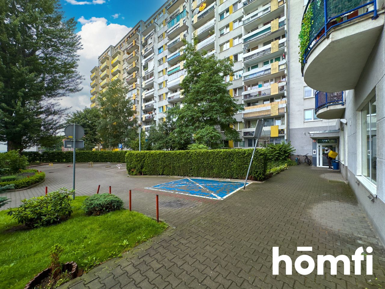 Two room apartment 59 sqm with a closed garrage at Strzegomska St. - Apartment - Rent - Wrocław, Stare Miasto