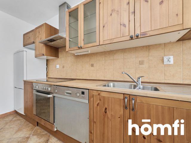 Two room apartment 59 sqm with a closed garrage at Strzegomska St. - Apartment - Rent - Wrocław, Stare Miasto