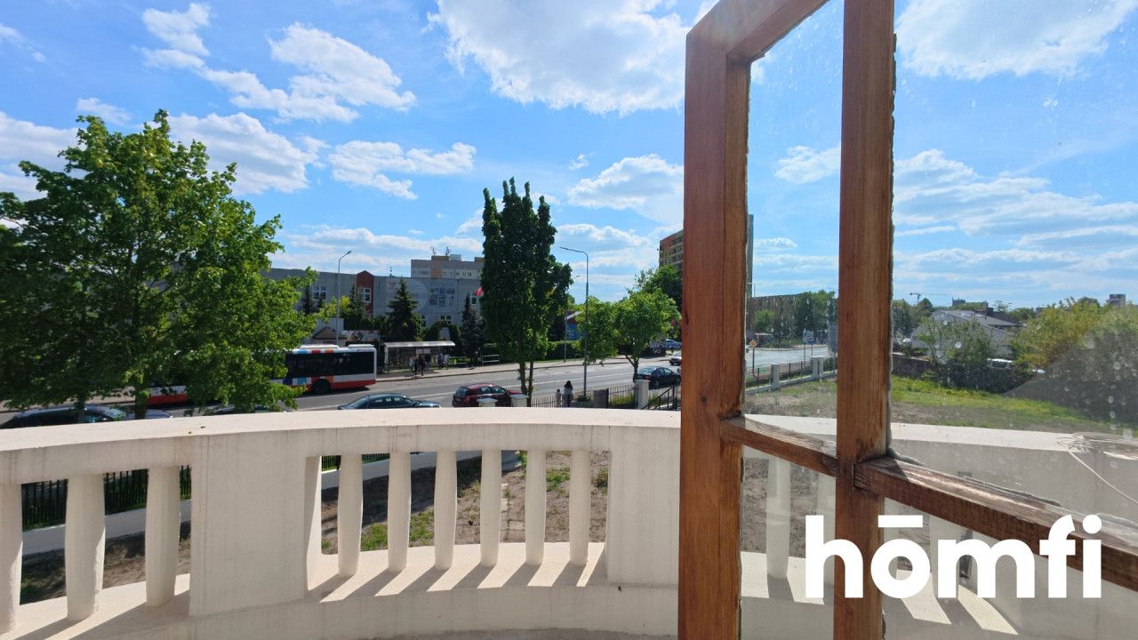 Zabytkowy dworek na dużej, budowlanej działce w centrum miasta - Lokal użytkowy - Sprzedaż - Radom, Nad Potokiem