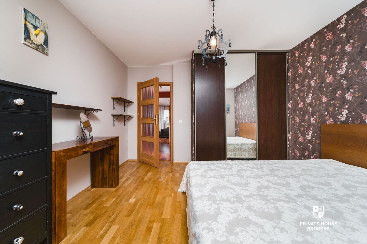 Three-Room Apartment with City View – Functional Layout and Great Location! | Miłkowskiego street - Квартира - Продаж - Kraków, Podgórze / Dębniki