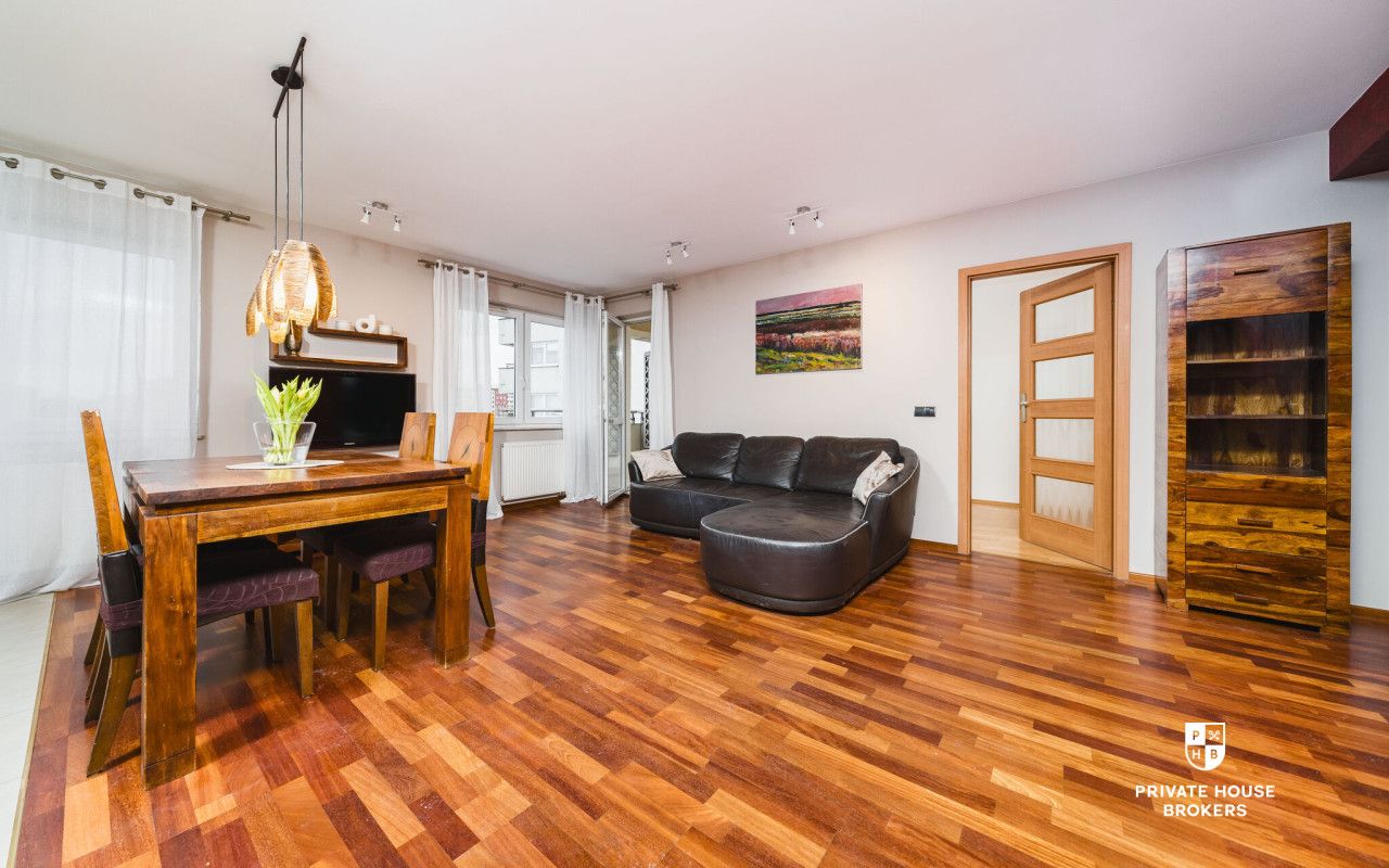 Three-Room Apartment with City View – Functional Layout and Great Location! | Miłkowskiego street - Квартира - Продаж - Kraków, Podgórze / Dębniki