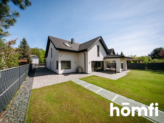 Dom z garażem i ogrodem - Dom - Sprzedaż - Toruński, Lubicz / Złotoria