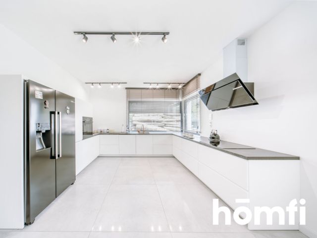 Dom z garażem i ogrodem - Dom - Sprzedaż - Toruński, Lubicz / Złotoria