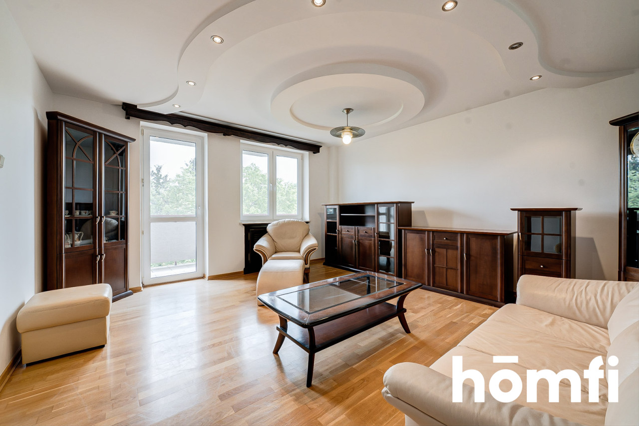 Rodzinne mieszkanie w centrum z oryginalnyukładem pokoi - Mieszkanie - Sprzedaż - Radom, Planty