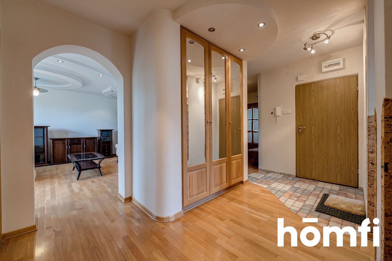 Family apartment in city centr with specific room's plan - Apartment - Sale - Radom, Planty