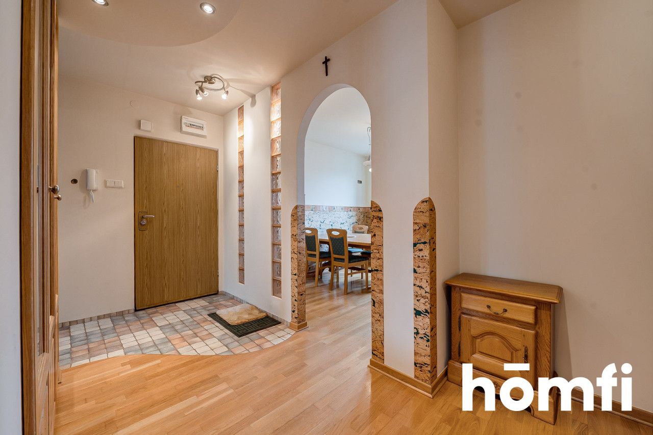 Family apartment in city centr with specific room's plan - Apartment - Sale - Radom, Planty