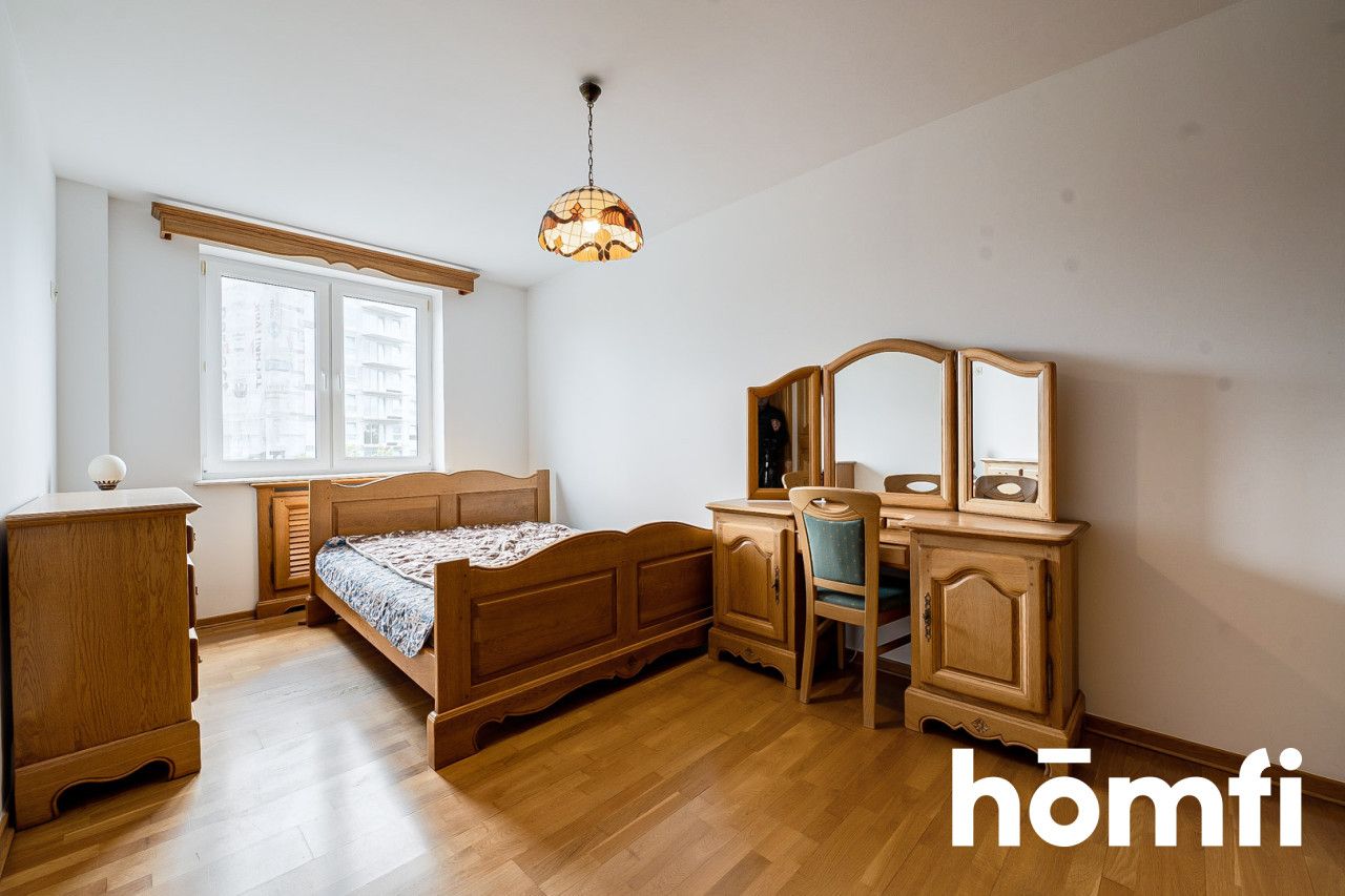 Family apartment in city centr with specific room's plan - Apartment - Sale - Radom, Planty