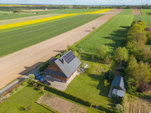 Klimatyczny dom blisko Lublina, duża działka - Dom - Sprzedaż - Lubelski, Niemce / Baszki