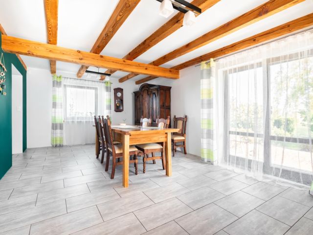 Klimatyczny dom blisko Lublina, duża działka - Dom - Sprzedaż - Lubelski, Niemce / Baszki