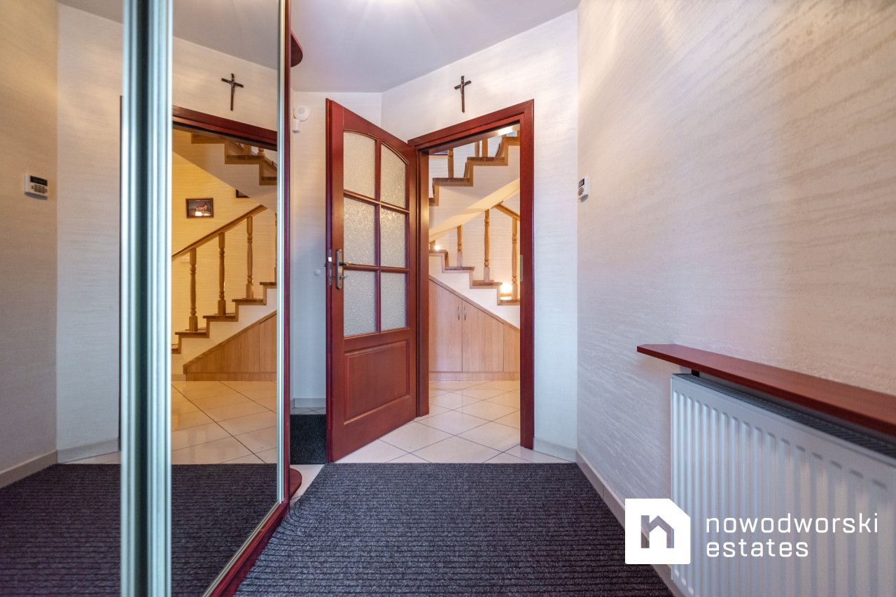 A beautiful house of 250 m2, with a garden, 5 rooms, Radom - House - Rent - Radom, Rajec Szlachecki