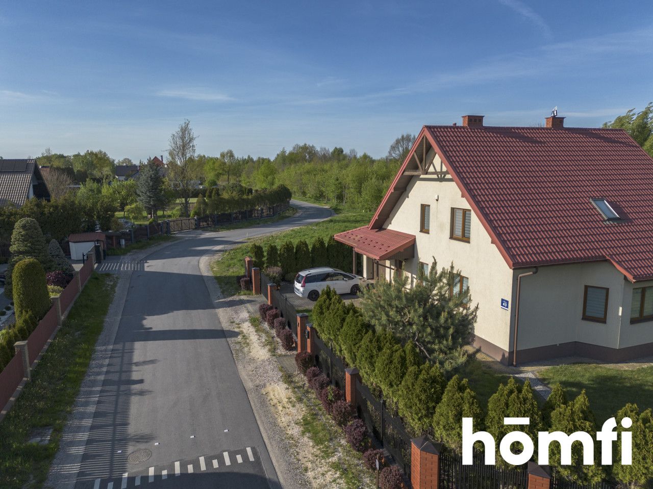 A beautiful house of 250 m2, with a garden, 5 rooms, Radom - House - Rent - Radom, Rajec Poduchowny