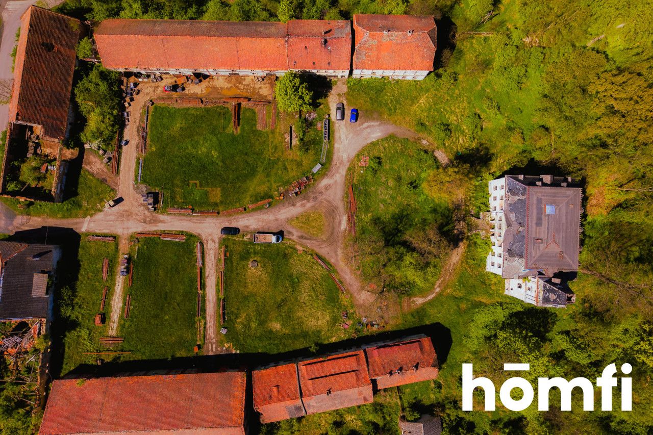 Urokliwy grunt 17 hektarowy z zespołem folwarczno-pałacowym - Działka - Sprzedaż - Legnicki, Chojnów / Budziwojów