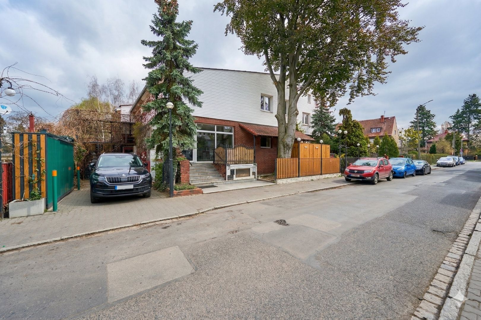 Single-family house + service building - Commercial premises - Sale - Wrocław, Psie Pole / Karłowice