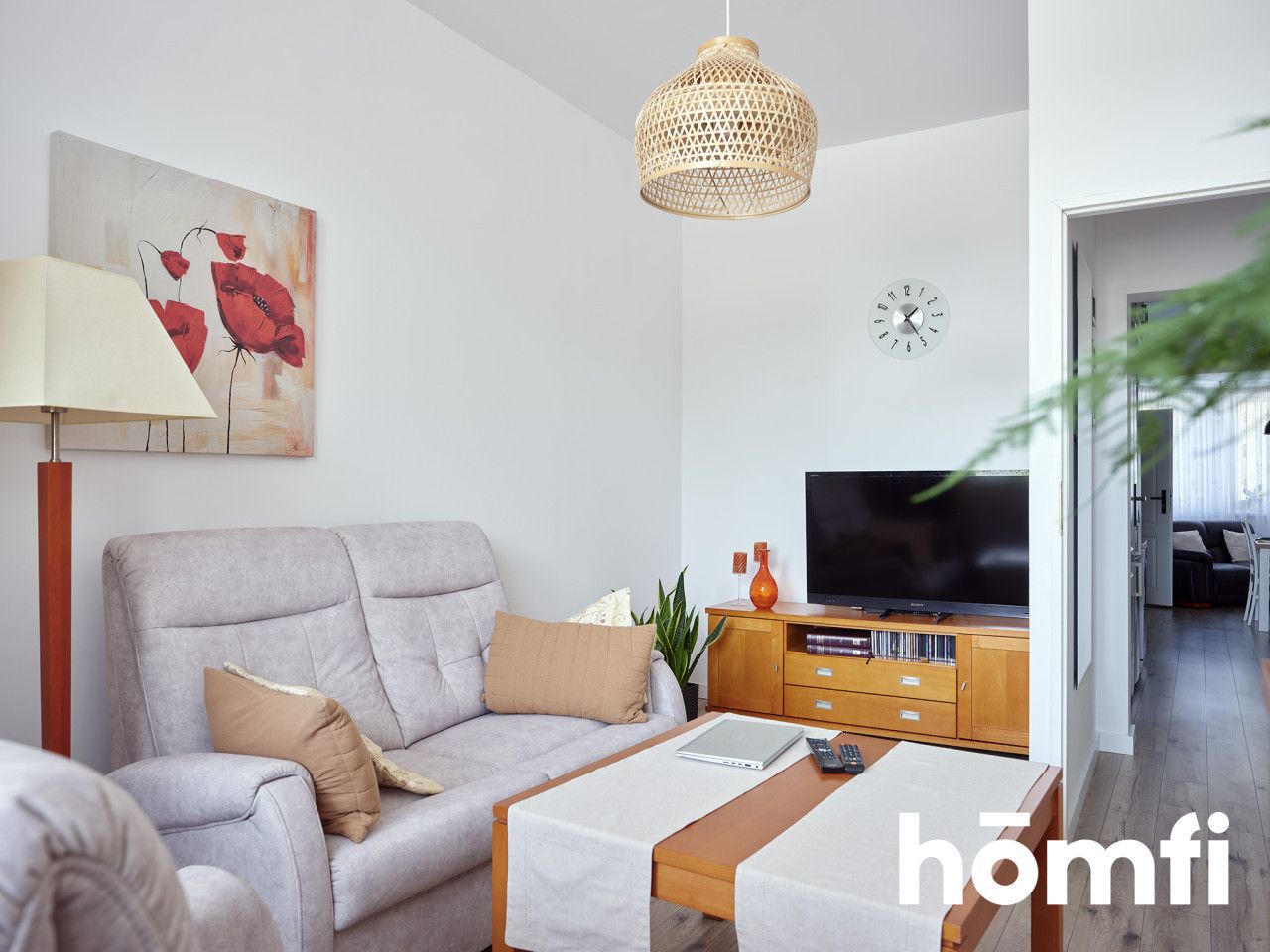 Spacious 4-room apartment by the sea – full of potential! - Apartment - Sale - Kołobrzeski, Kołobrzeg