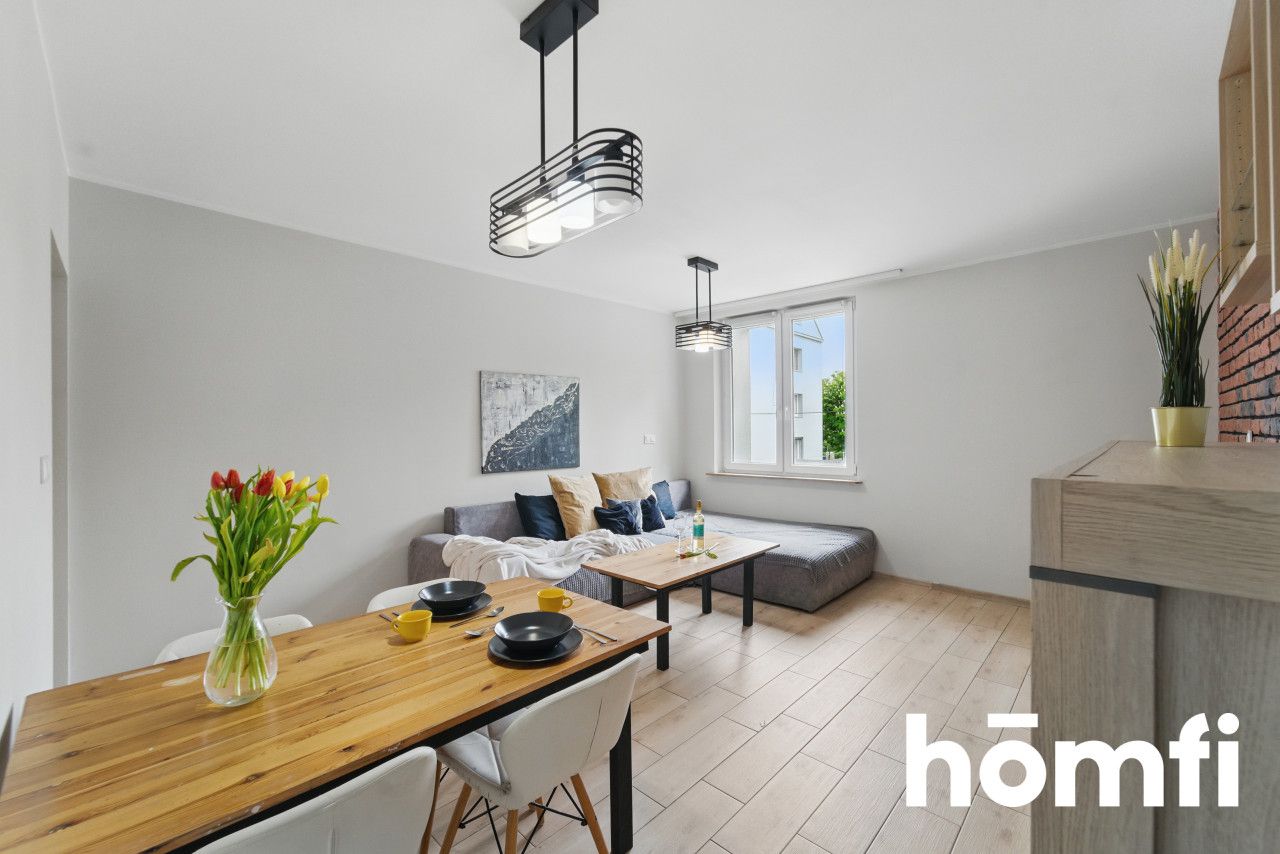 Na sprzedaż piękne 2 pokojowe M w Świętochłowicach - Mieszkanie - Sprzedaż - Świętochłowice, Piaśniki