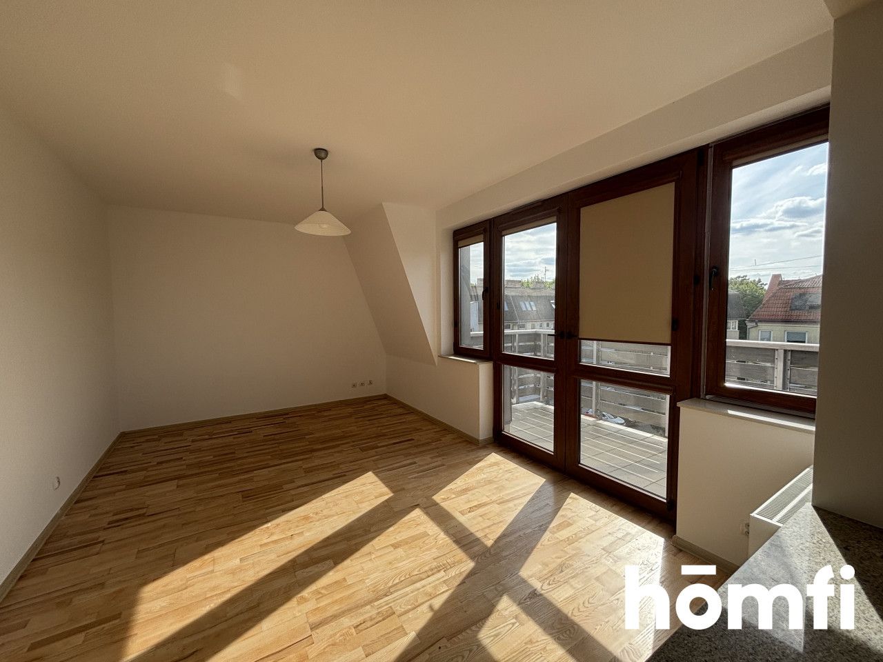 Kawalerka 39m2 z osobną kuchnią i garażem na Krzykach - Mieszkanie - Sprzedaż - Wrocław, Krzyki