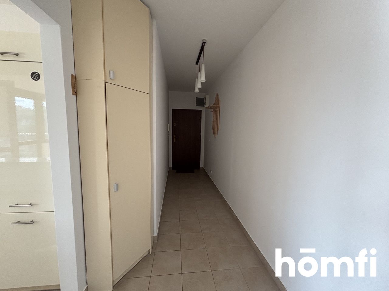 Kawalerka 39m2 z osobną kuchnią i garażem na Krzykach - Mieszkanie - Sprzedaż - Wrocław, Krzyki