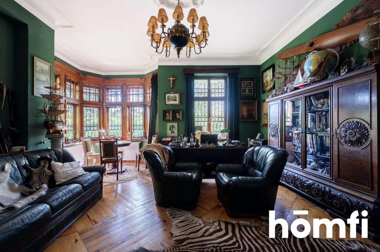 Dworek myśliwski - hotel w Łagiewnikach - Lokal użytkowy - Sprzedaż - Łódź, Bałuty