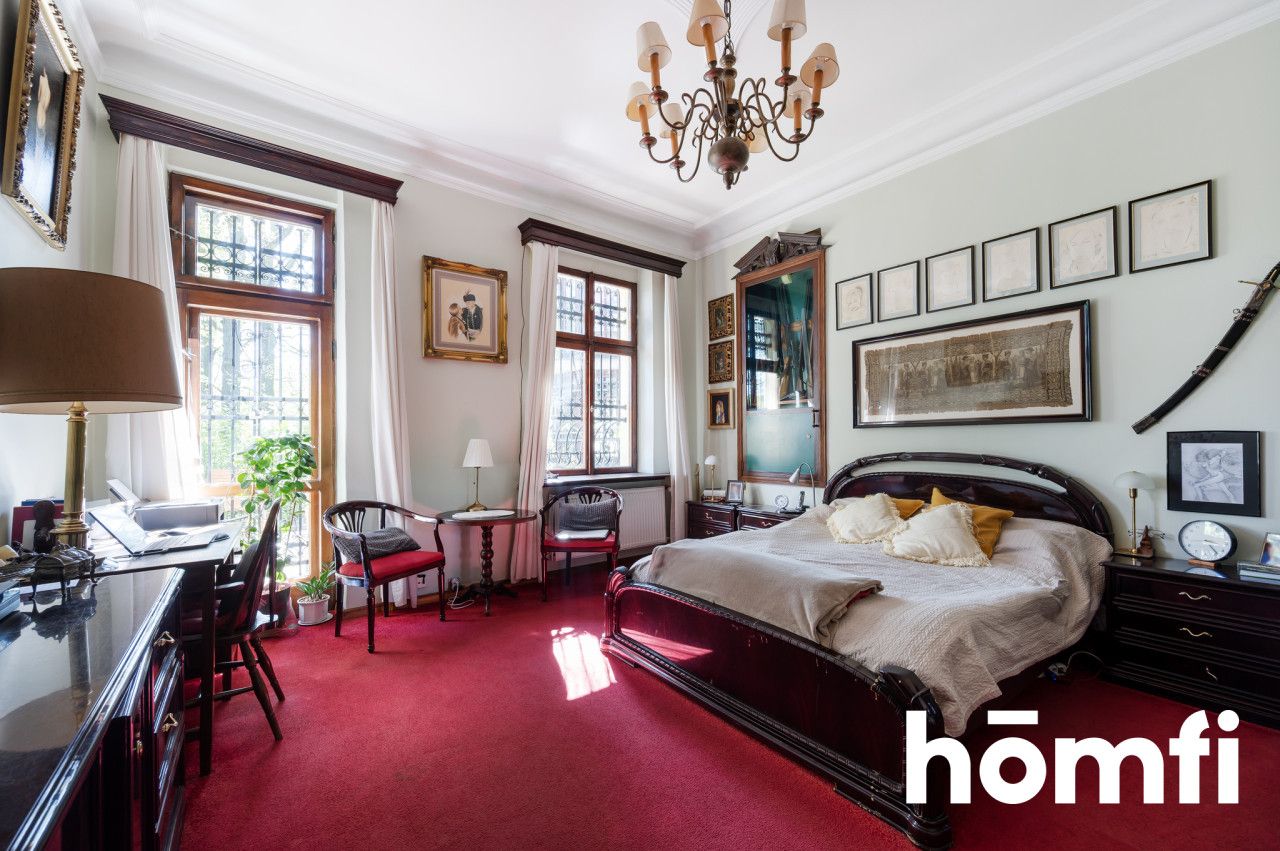 Dworek myśliwski - hotel w Łagiewnikach - Lokal użytkowy - Sprzedaż - Łódź, Bałuty