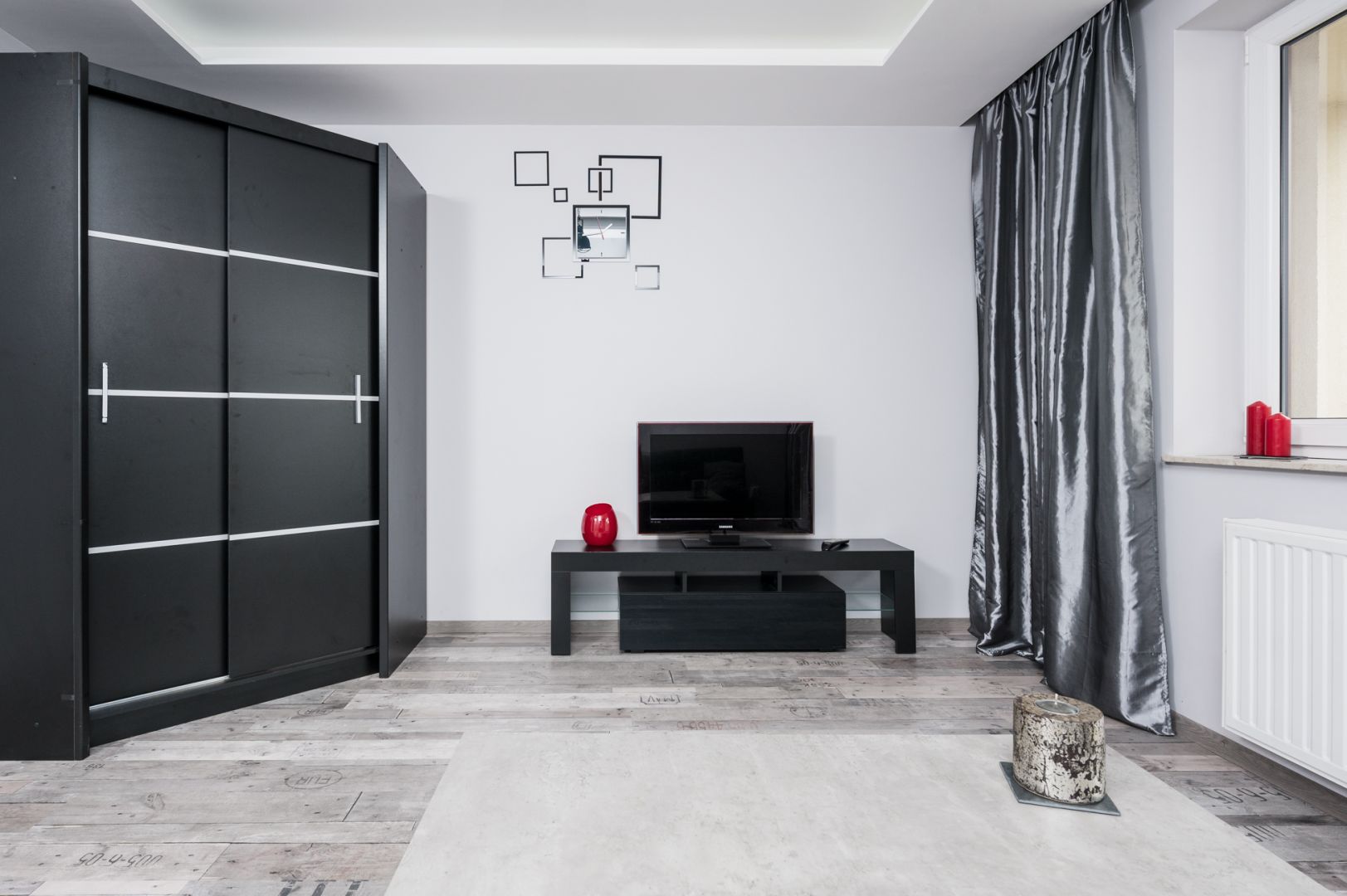 PRZESTRONNE 2 POK 57 M2 | ODDZIELNA KUCHNIA | BALKON | KOMÓRKA | DARMOWY PARKING UL. DRUKARSKA RUCZAJ - Mieszkanie - Wynajem - Kraków, Podgórze / Dębniki