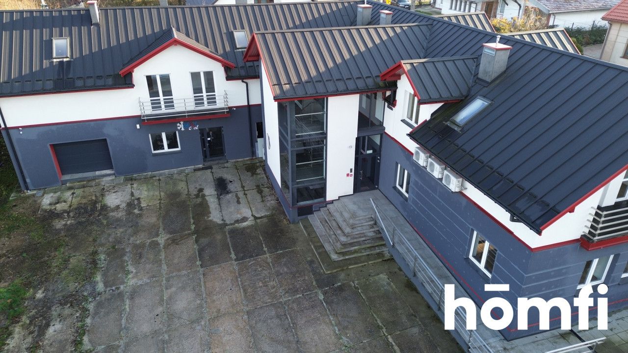 Residential and commercial building in the center of Miechów - Commercial premises - Sale - Miechowski, Miechów