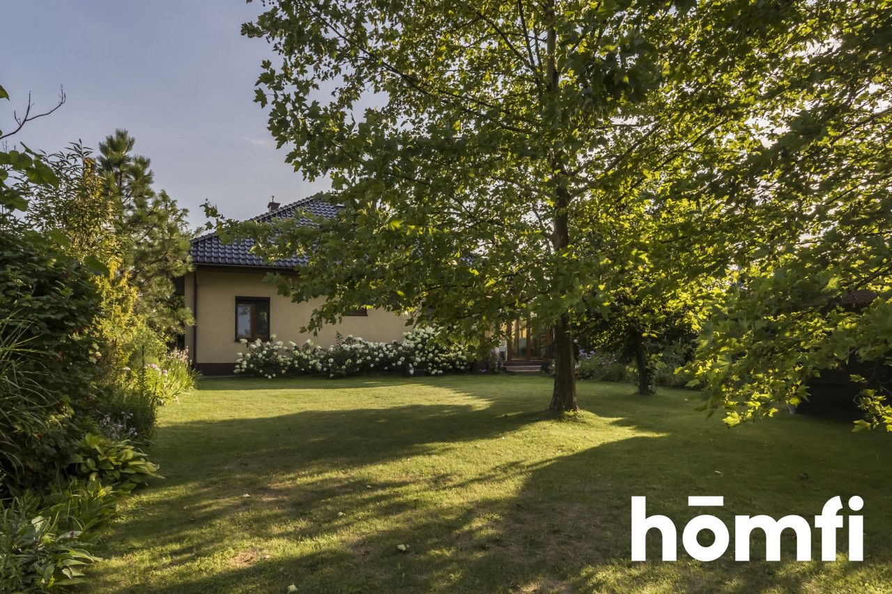 DOM Z MALOWNICZĄ DZIAŁKĄ W NIEPOWTARZALNYM STYLU - Dom - Sprzedaż - Radomski, Zakrzew / Wacyn